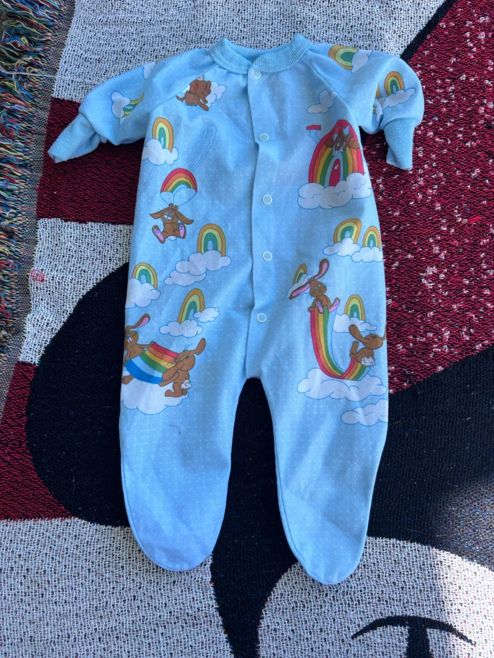 VINTAGE BLUE RAINBOW BUNNY ONE PIECE PAJAMAS SIZE NEWBORN CUTE